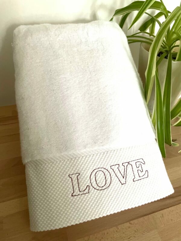 Serviette de douche "LOVE"